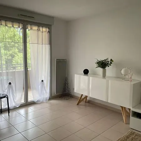 Confortable And Cozy *