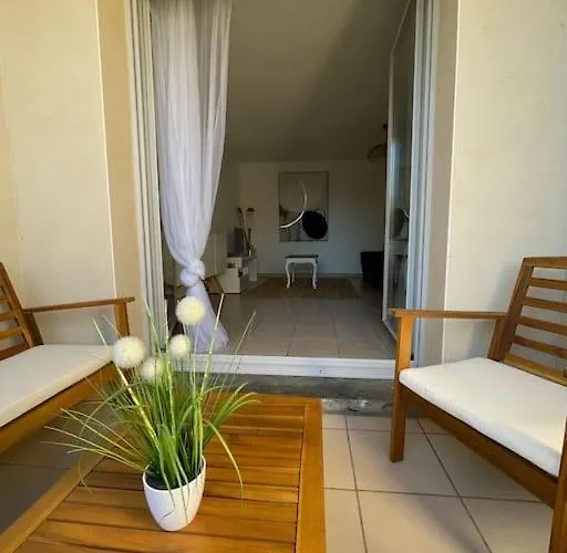 Confortable And Cozy *